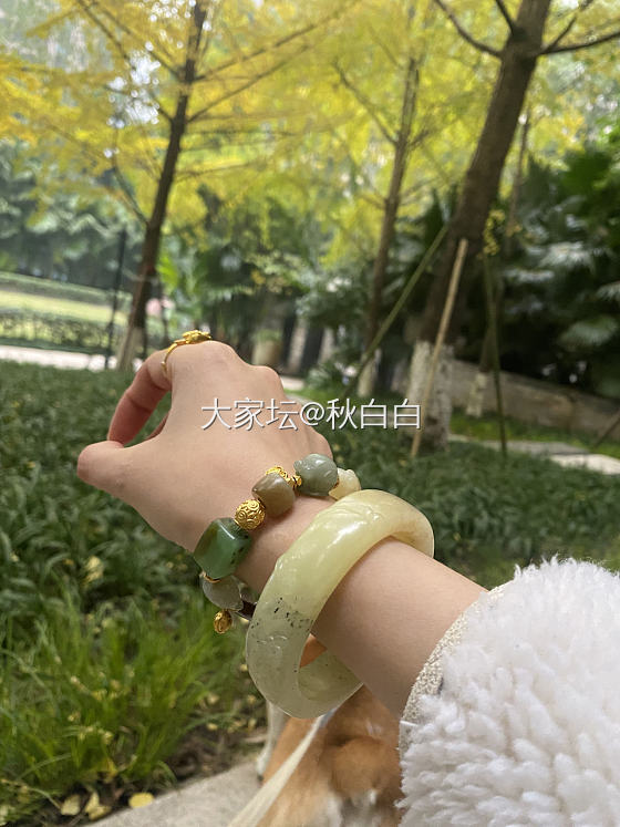 今天的情绪价值是和田玉给的_和田玉