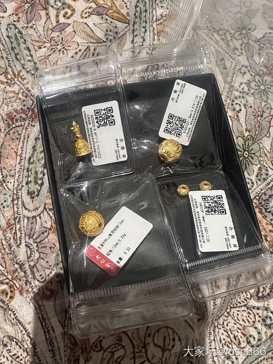 又上头了，攒串儿ing_串珠金