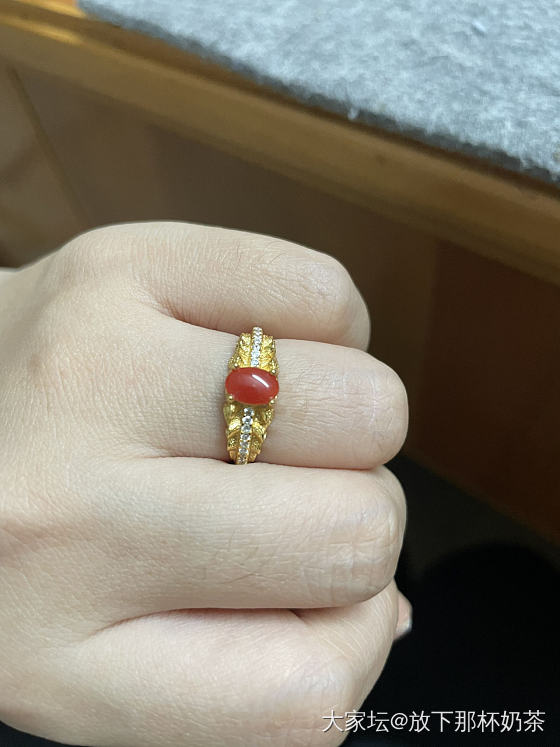 找到一个和黄金特别搭的小戒指_金