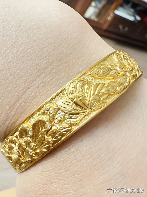 牡丹镯的草终于拔了！_手镯金