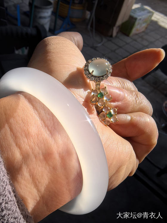 不止是黄金_翡翠