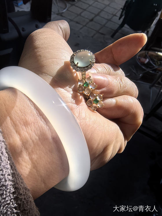 不止是黄金_翡翠