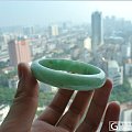 ~翡翠(A货)--满豆绿--58MM圈口
