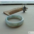 ~翡翠(A货)--飘绿丝--59MM圈口