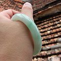 翡翠A货--飘阳绿--54MM圈口圆条