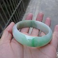 漂亮的手镯