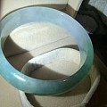 刚才在传统玉石发帖，高手说让来这里