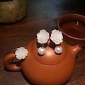 脂白级和田玉籽料山茶花三件套