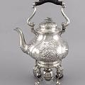 欧洲老银茶壶，可以用酒精灯保温
