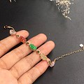 《言诚翡翠》多彩貔貅手链。微信78500180