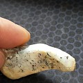 上批进的原石中，有两块白蜡，这是其中一块，不知道该怎么处理