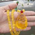 周末，雨后，空气好，很舒服，惬意！戴着老公，小孩，金珀佛……