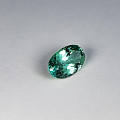 希登石（翠铬锂辉石）Hiddenite