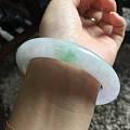 阳绿胖圆条手镯