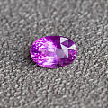 粉紫色蓝宝石