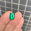 【泰勒彩宝】3.33ct 哥伦比亚玻璃体vivid green