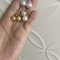 买了对澳白耳环 后悔了