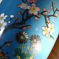 银胎景泰蓝画珐琅瓶——《冬梅与秋菊》