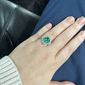 祖母绿戒指
