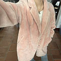 老阿姨又买了一件粉色外套😂😂😂