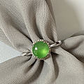 白金绿蛋戒指、巴西紫玉髓手镯、玫瑰金黑珍珠项链