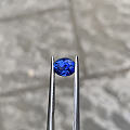 这种品质的精切老烧蓝宝石，1.8克拉，有没有人要，大概能出多少钱？