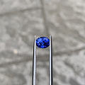 这种品质的精切老烧蓝宝石，1.8克拉，有没有人要，大概能出多少钱？