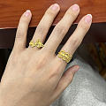 中国黄金的蕾丝戒指和蝴蝶意外的好看