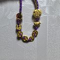 跟风秀个五帝币手串，用紫色和金黄色的绳搭配了一下，还不错