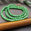 阳绿细腻项链19600、珠子5-6.5mm细腻，长度540mm