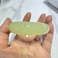 黄白老玉，人生第一只镯子，1500购入，求大神看看值不值。