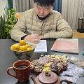 我对自己可好了，陪伴学习的时候，吃吃喝喝