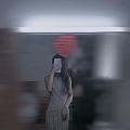 曾经的誓言化为泡影，婚姻的不幸福成了心中无法愈合的伤痕。