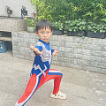 瘦小和胖女