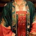 配色灵感来自，《国色芳华》真的好喜欢这种复古风！太好看了

配上可爱的桃核上...