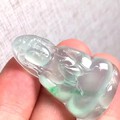 杨枝净瓶，敛目垂悯