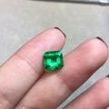 1.86克拉 哥伦比亚精品muzo绿 GRS minor 电光绿 玻璃晶体