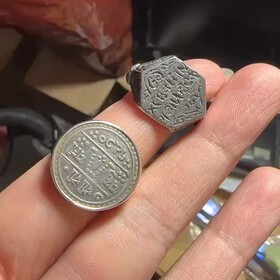 银料价出两个925银戒指