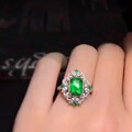 祖母绿戒指