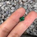 哥伦比亚祖母绿 vivid green 极微油 1.07克拉 玻璃晶体