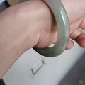 8000块的手镯回来了，各位觉得值吗？请多给意见。谢谢