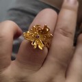 第一次买戴不了的戒指，跟我圈号差三四个号还是入了，想买配套耳钉吊坠买不到