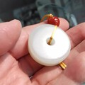 和田玉且末山料30平安扣油性好细度好，打磨柔光自然光拍照
