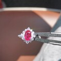 红粉尖晶新戒指镶嵌完毕，给老婆日常戴蛮合适的，希望她会喜欢！