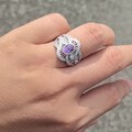 紫蓝宝戒指