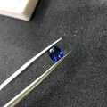 作为一粒0.9ct的蓝宝石，它的台面是够大了！