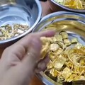 再给那么低的价我就捏死你！