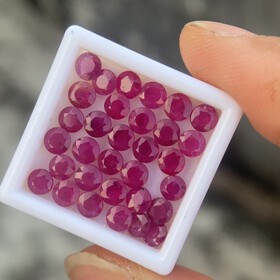 天然红宝石圆形刻面4mm