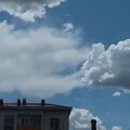 学生从哈尔滨发过来的天空和云