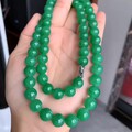 阳绿珠子项链